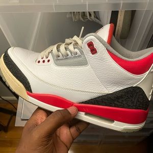 Air Jordan fire Red 3’s (2013) Release sz12